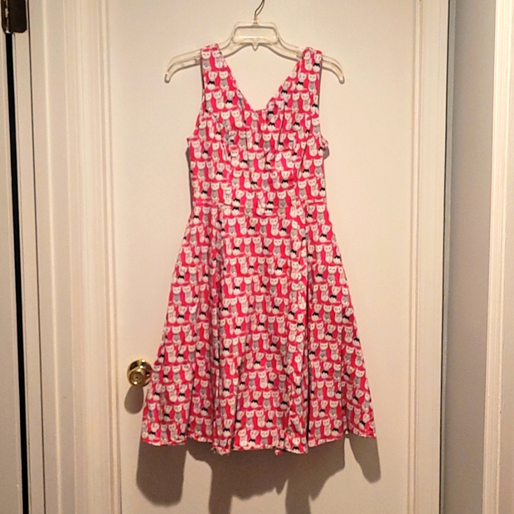 Pink cat dress M